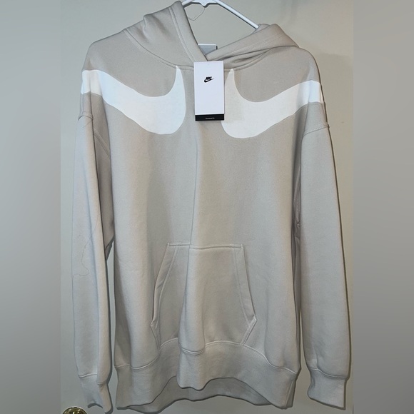 Nike oversized women’s hoodie - size small - Picture 3 of 7